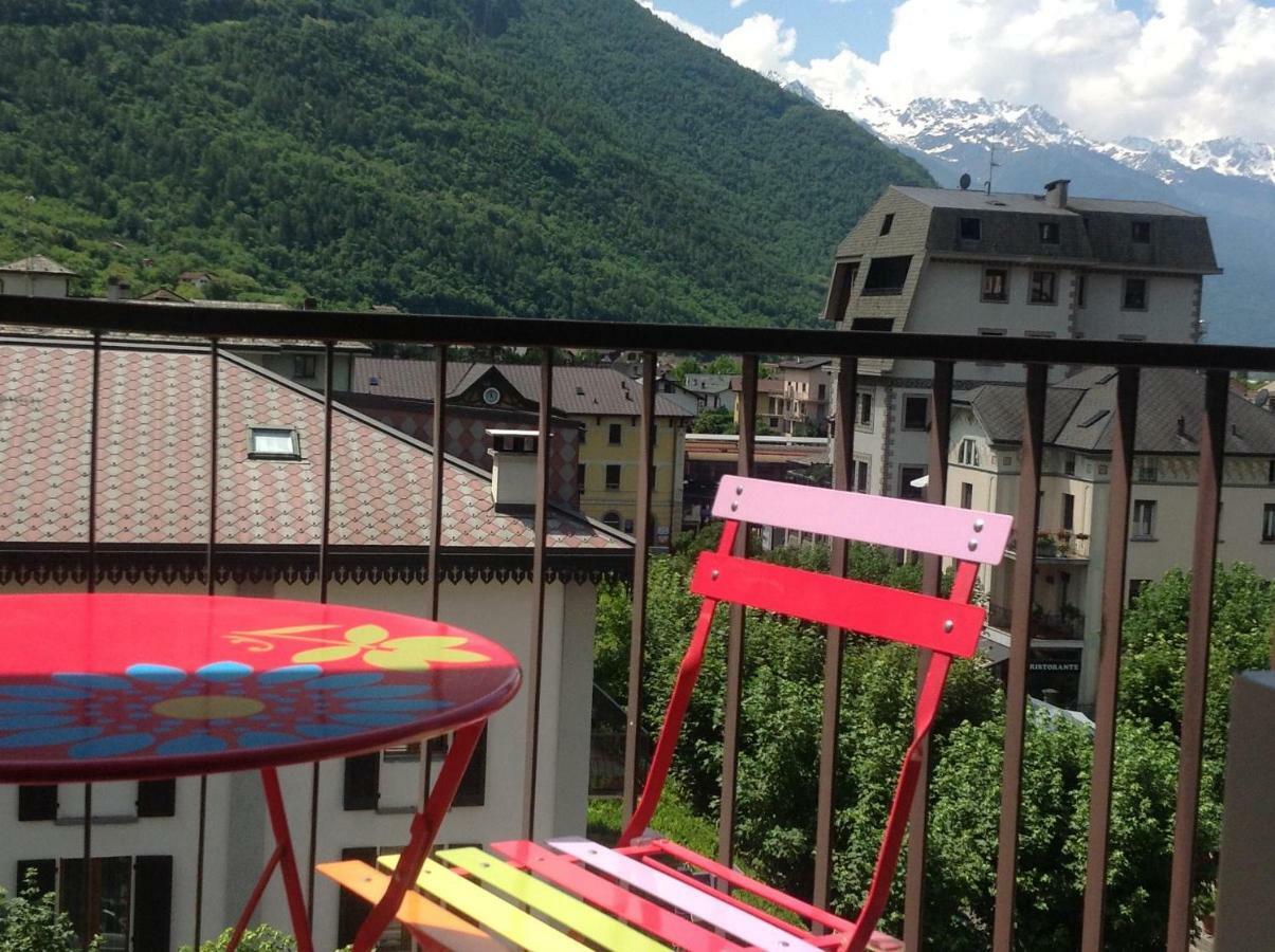 Appartamento Elisa 50M Trenino Rosso Тирано Экстерьер фото